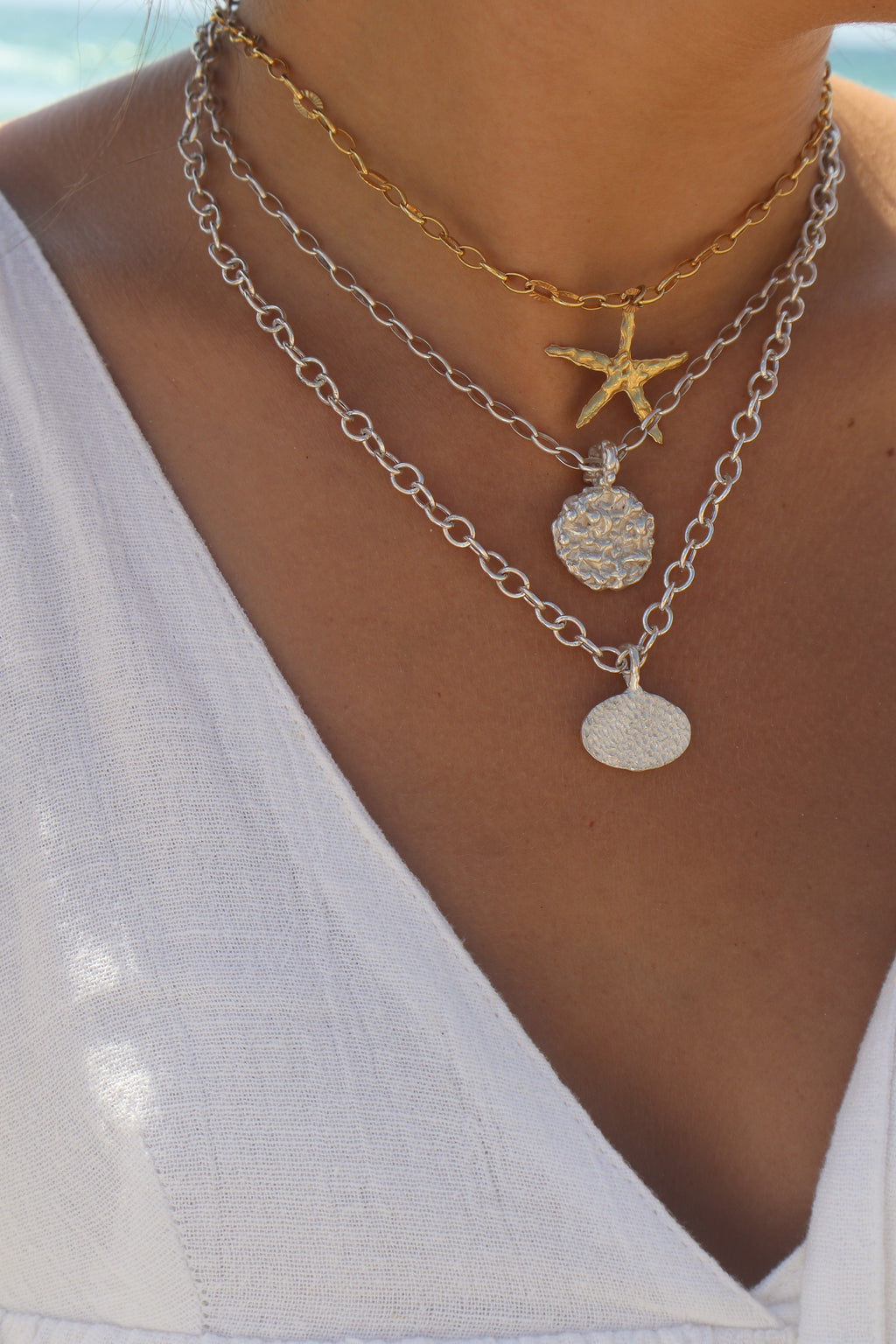 Dots necklace