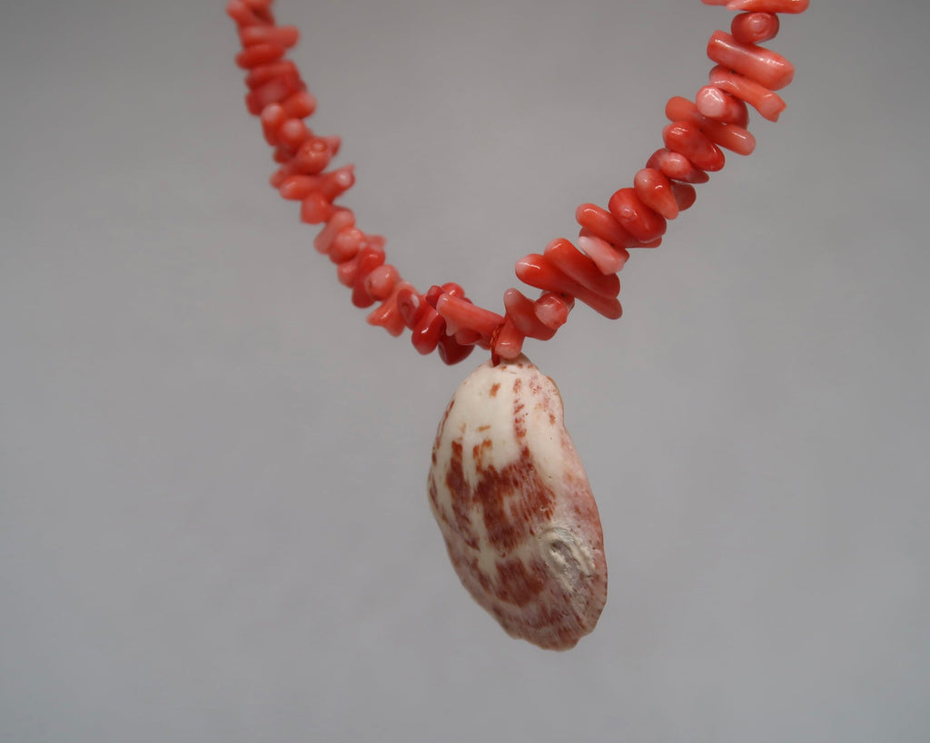Shell necklace