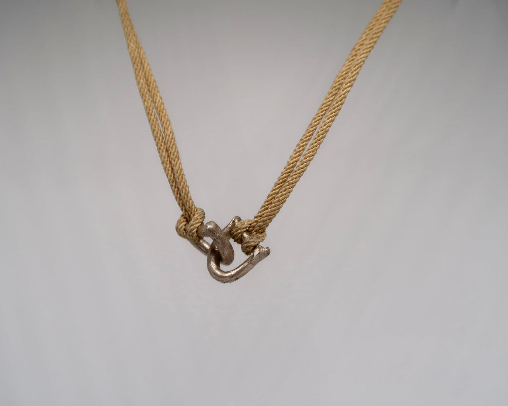 Hand in hand necklace