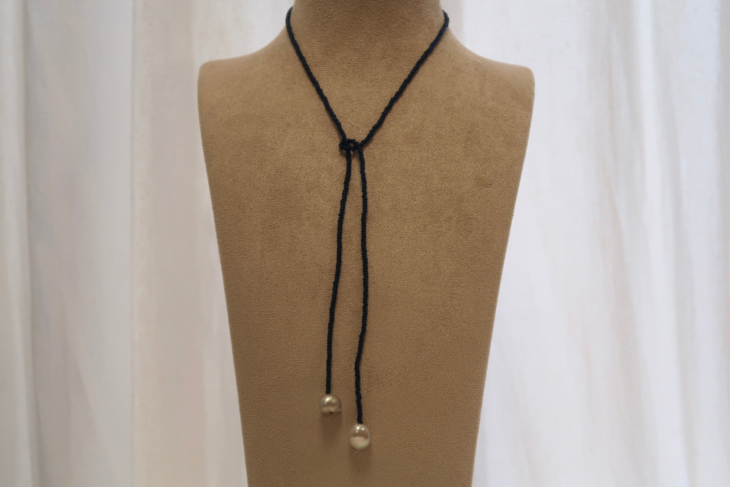 Blue and pearl necklace